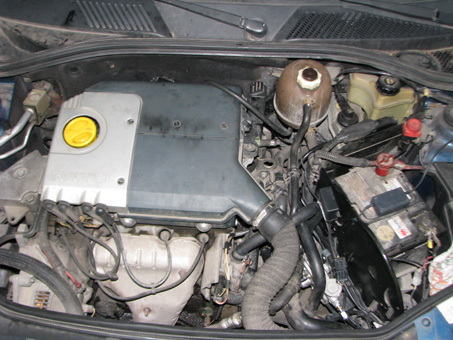 Renault Clio 1.6 90ps 1998
